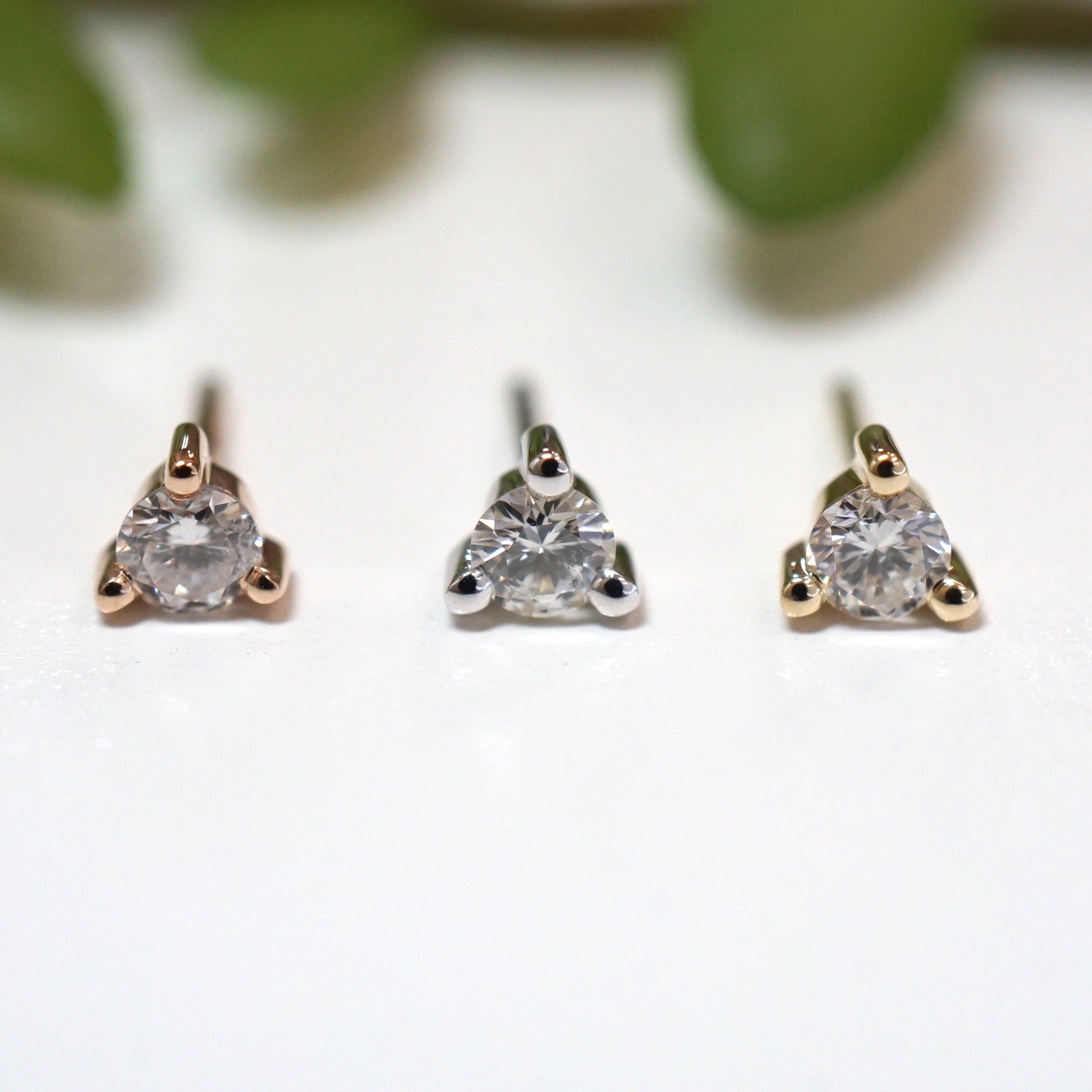 Diamond Round Solitaire - Prong