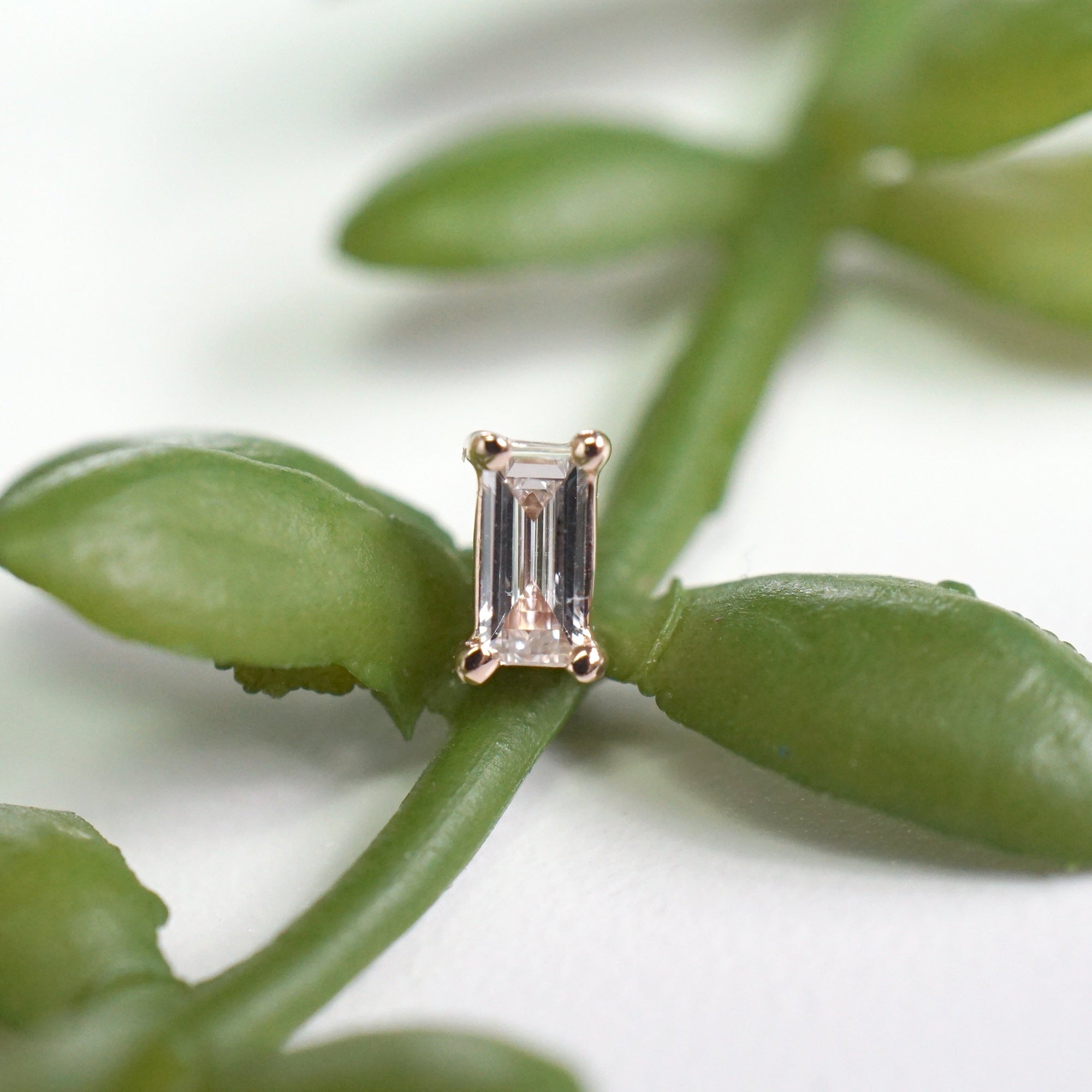 Diamond Baguette Solitaire - Prong