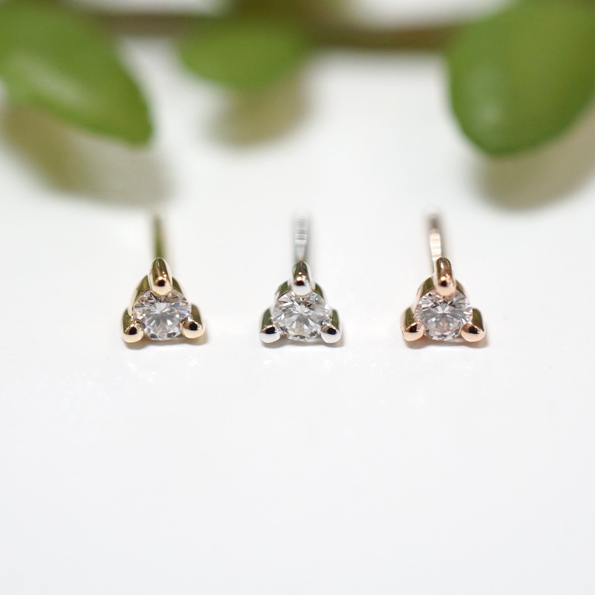 Diamond Round Solitaire - Prong