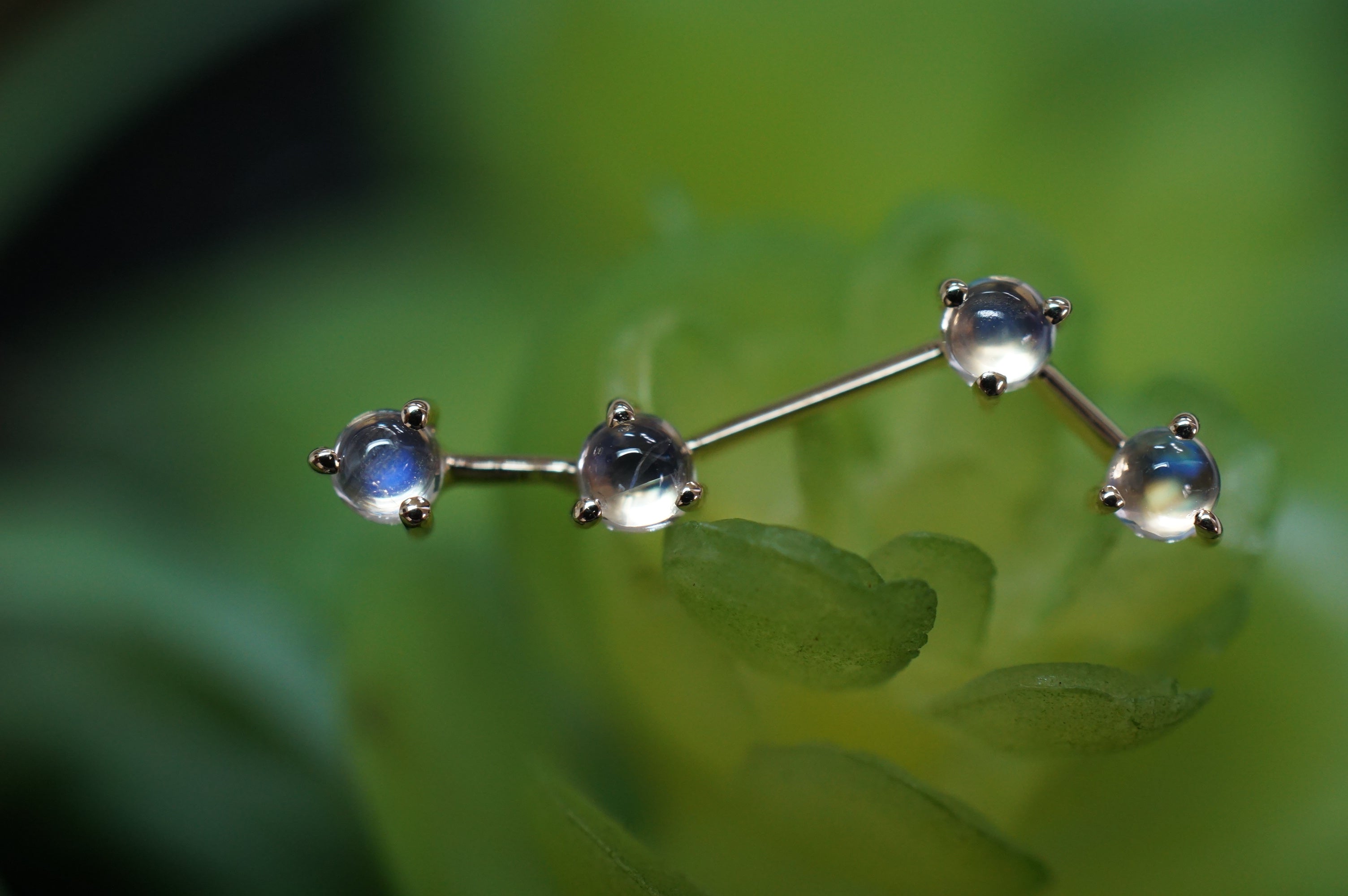 Astera 4 - Cabochon Gemstone