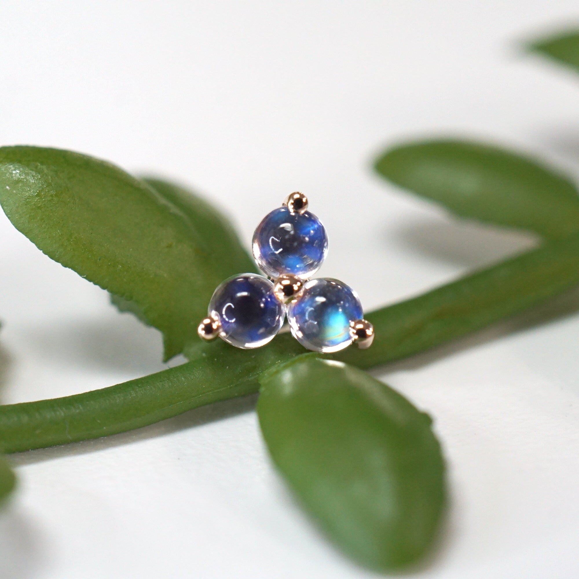 Tres - Cabochon Gemstone