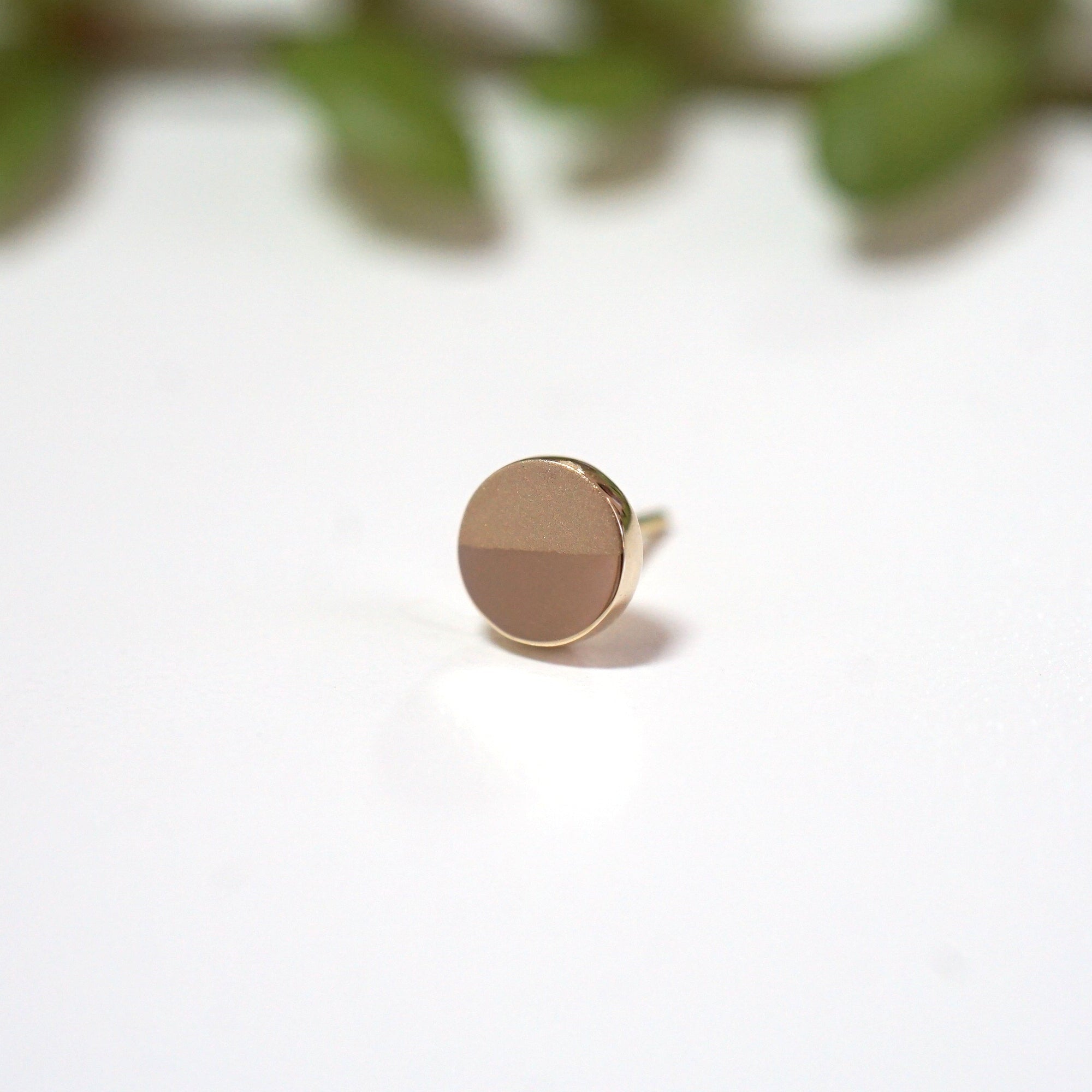 Solid Gold Disc Half Matte + Half Polish